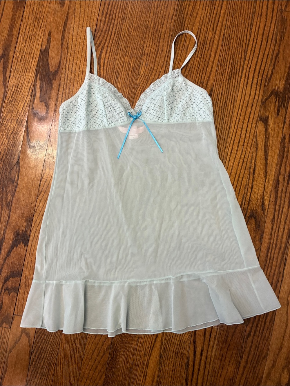 Victoria's Secret vintage 2005 Sheer Chemise nightgown size M